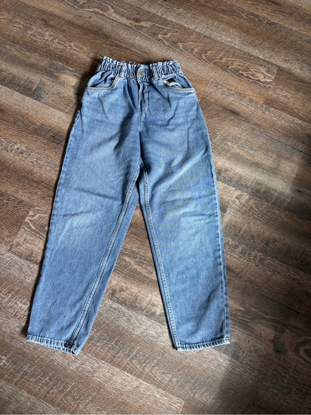 H&M Light Blue Elastic Waist Tapered Jeans